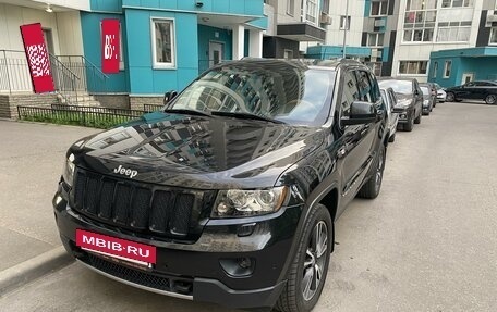 Jeep Grand Cherokee, 2011 год, 2 200 000 рублей, 2 фотография