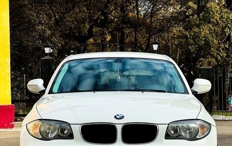 BMW 1 серия, 2011 год, 1 060 000 рублей, 2 фотография