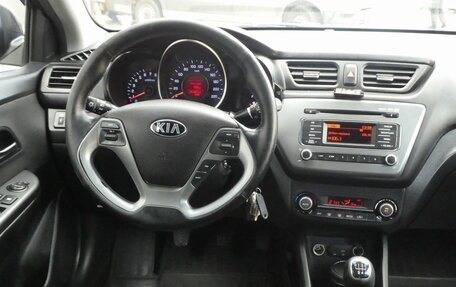 KIA Rio III рестайлинг, 2016 год, 1 050 000 рублей, 21 фотография