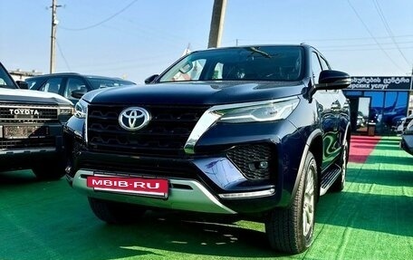 Toyota Fortuner II, 2022 год, 5 990 000 рублей, 3 фотография