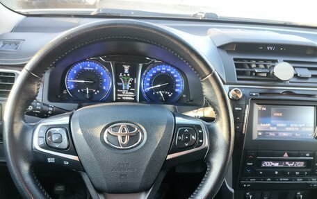 Toyota Camry, 2015 год, 2 250 000 рублей, 16 фотография