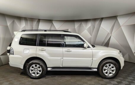 Mitsubishi Pajero IV, 2015 год, 2 099 000 рублей, 6 фотография