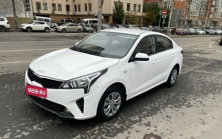 KIA Rio IV, 2022 год, 1 890 000 рублей, 2 фотография