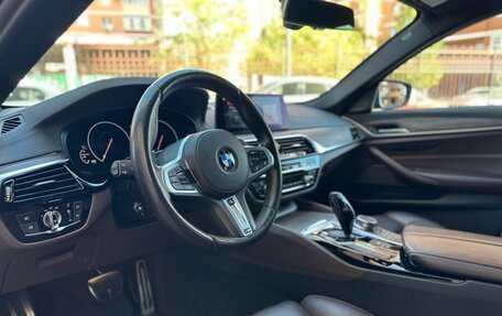 BMW 5 серия, 2019 год, 5 200 000 рублей, 6 фотография