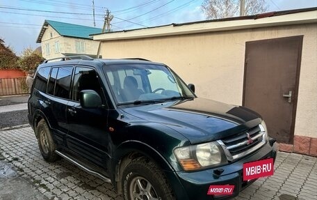 Mitsubishi Pajero III рестайлинг, 2001 год, 840 000 рублей, 4 фотография