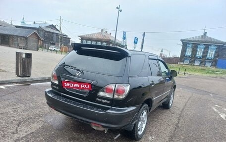 Toyota Harrier, 2002 год, 1 045 000 рублей, 6 фотография