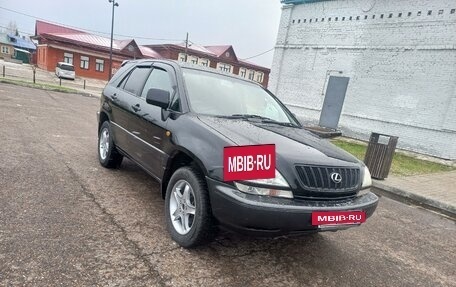 Toyota Harrier, 2002 год, 1 045 000 рублей, 4 фотография