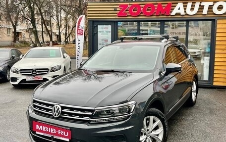 Volkswagen Tiguan II, 2017 год, 2 119 000 рублей, 4 фотография