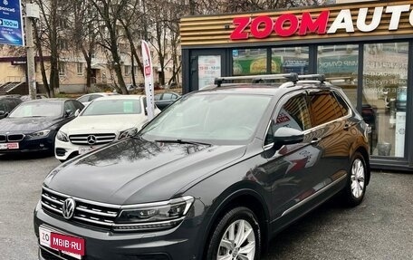 Volkswagen Tiguan II, 2017 год, 2 119 000 рублей, 5 фотография