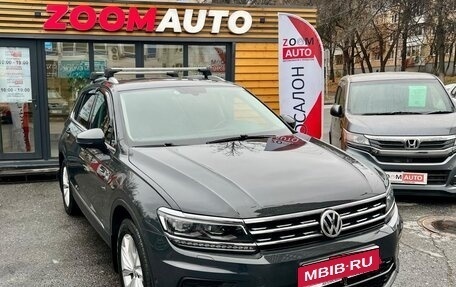 Volkswagen Tiguan II, 2017 год, 2 119 000 рублей, 3 фотография