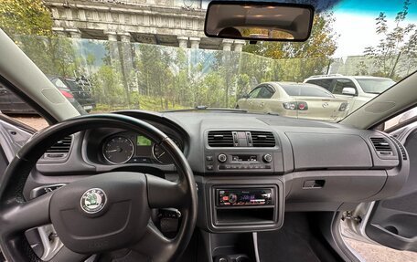 Skoda Fabia II, 2012 год, 940 000 рублей, 24 фотография