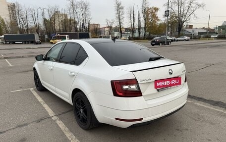 Skoda Octavia, 2018 год, 2 300 000 рублей, 7 фотография