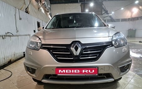 Renault Koleos I рестайлинг 2, 2014 год, 1 350 000 рублей, 2 фотография