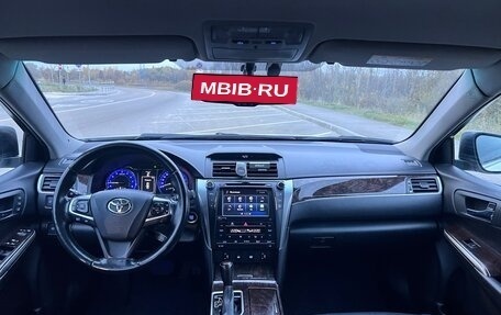 Toyota Camry, 2016 год, 2 250 000 рублей, 13 фотография