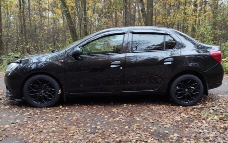 Renault Logan II, 2017 год, 1 050 000 рублей, 10 фотография