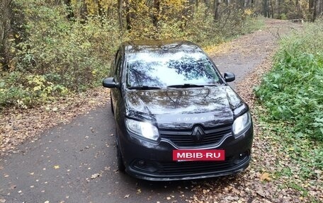 Renault Logan II, 2017 год, 1 050 000 рублей, 13 фотография