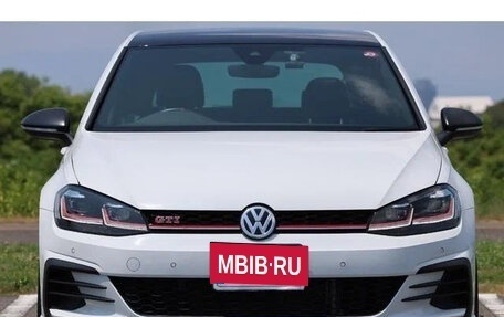 Volkswagen Golf GTI VII, 2020 год, 1 877 777 рублей, 2 фотография