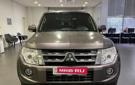 Mitsubishi Pajero IV, 2011 год, 1 999 000 рублей, 2 фотография