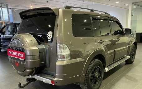 Mitsubishi Pajero IV, 2011 год, 1 999 000 рублей, 5 фотография