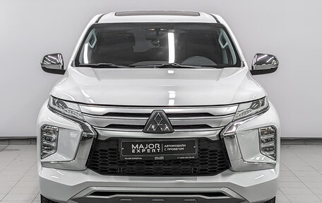 Mitsubishi Montero Sport, 2021 год, 4 260 000 рублей, 2 фотография