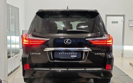 Lexus LX III, 2016 год, 7 950 000 рублей, 6 фотография