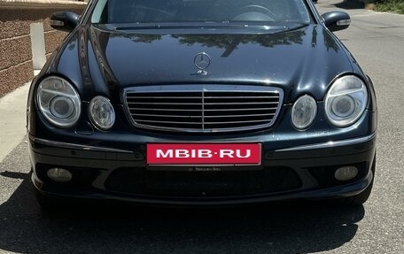 Mercedes-Benz E-Класс, 2003 год, 1 000 000 рублей, 1 фотография