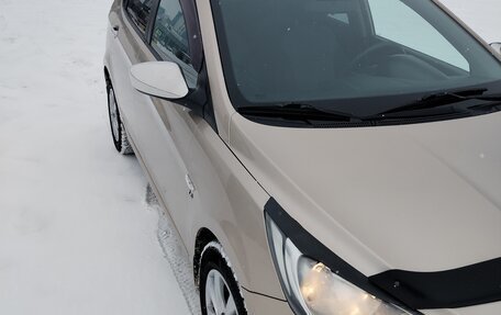 Hyundai Solaris II рестайлинг, 2013 год, 1 090 000 рублей, 11 фотография