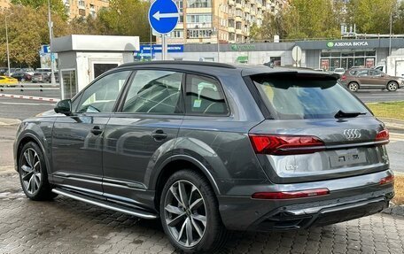 Audi Q7, 2023 год, 11 000 000 рублей, 4 фотография