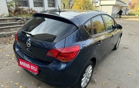 Opel Astra J, 2010 год, 673 000 рублей, 6 фотография