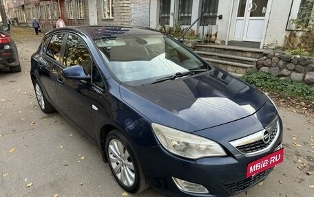 Opel Astra J, 2010 год, 673 000 рублей, 4 фотография