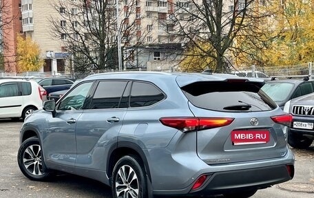 Toyota Highlander, 2021 год, 5 549 000 рублей, 4 фотография