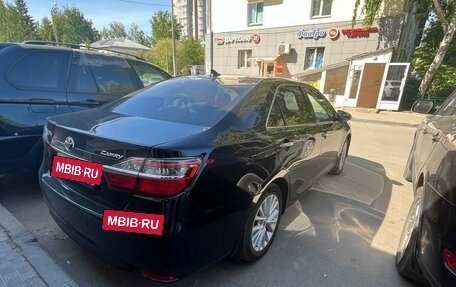 Toyota Camry, 2014 год, 2 300 000 рублей, 5 фотография