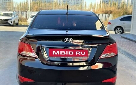 Hyundai Solaris II рестайлинг, 2015 год, 857 000 рублей, 5 фотография