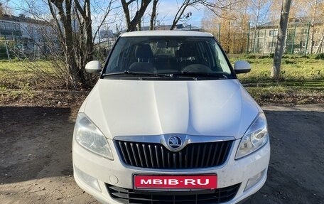 Skoda Fabia II, 2013 год, 800 000 рублей, 1 фотография