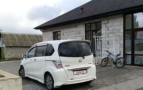 Honda Freed I, 2012 год, 1 300 000 рублей, 9 фотография