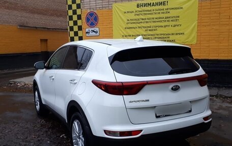 KIA Sportage IV рестайлинг, 2018 год, 2 200 000 рублей, 10 фотография