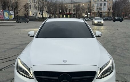 Mercedes-Benz C-Класс, 2016 год, 3 500 000 рублей, 1 фотография