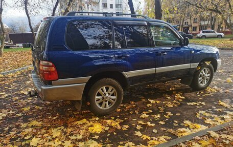 Toyota Land Cruiser 100 рестайлинг 2, 1999 год, 1 820 000 рублей, 9 фотография