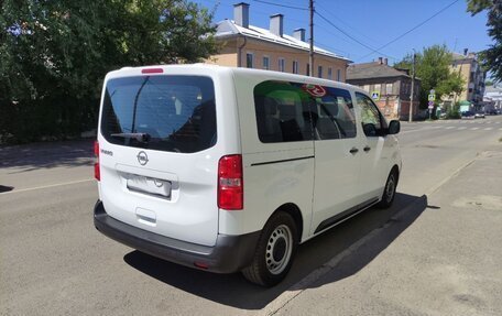 Opel Vivaro, 2021 год, 3 200 000 рублей, 4 фотография