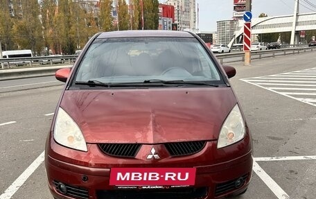 Mitsubishi Colt VI рестайлинг, 2005 год, 420 000 рублей, 2 фотография