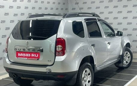 Renault Duster I рестайлинг, 2014 год, 925 000 рублей, 2 фотография