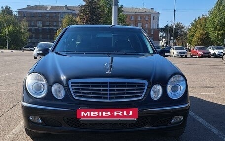 Mercedes-Benz E-Класс, 2005 год, 800 000 рублей, 2 фотография