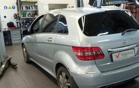 Mercedes-Benz B-Класс, 2011 год, 850 000 рублей, 4 фотография