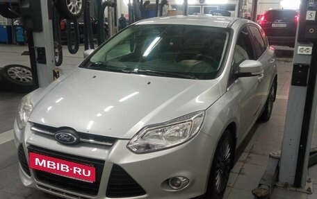 Ford Focus III, 2011 год, 700 000 рублей, 2 фотография