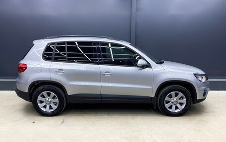 Volkswagen Tiguan I, 2013 год, 1 450 000 рублей, 2 фотография