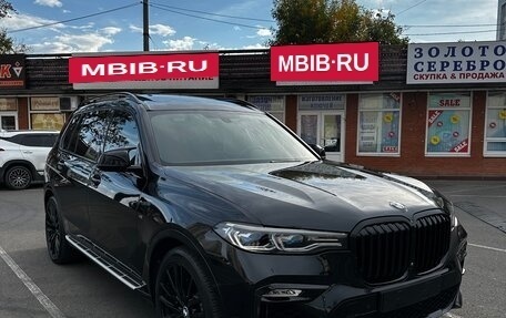 BMW X7, 2019 год, 8 100 000 рублей, 2 фотография