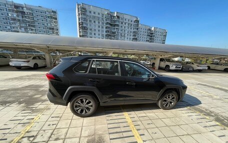 Toyota RAV4, 2024 год, 4 650 000 рублей, 7 фотография