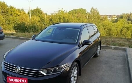 Volkswagen Passat B8 рестайлинг, 2017 год, 2 250 000 рублей, 2 фотография