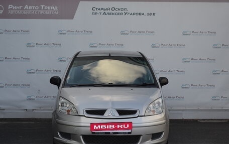 Mitsubishi Colt VI рестайлинг, 2003 год, 450 000 рублей, 4 фотография