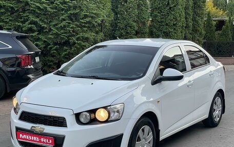 Chevrolet Aveo III, 2012 год, 670 000 рублей, 1 фотография